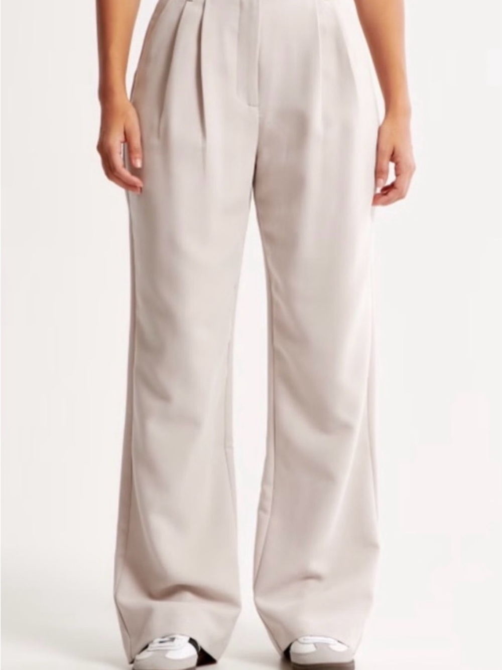 Abercrombie and Fitch Curve Love Wide Leg Pleated Women's Trousers